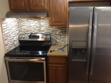 119 Tall Oaks Dr unit F, South Weymouth, MA 02190 - photo 5