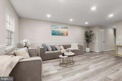 40 Badger Gate Ct, Catonsville, MD 21228 - photo 3