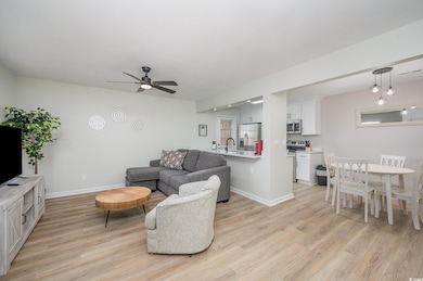 412 27th Ave N, Myrtle Beach, SC 29577 - photo 5