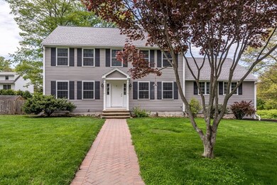 9 Dyer St, North Billerica, MA 01862 - photo 2