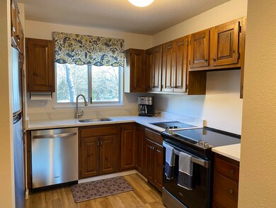 8 Emerson Way unit E-4, Waterville Valley, NH 03215 - photo 3