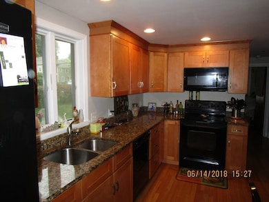 3 Abbott St, Danvers, MA 01923 - photo 3