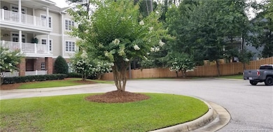 324 Glenburney Dr unit 104, Fayetteville, NC 28303 - photo 2