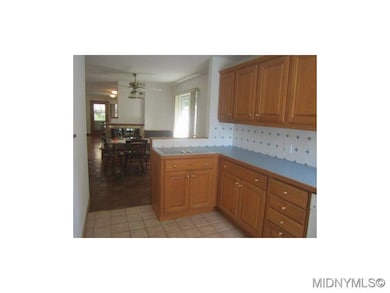 2nd Bedroom