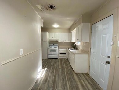 917 Leeper Dr, Denison, TX 75020 - photo 4