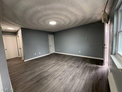 1556 Aspin St unit B, Norfolk, VA 23502 - photo 7