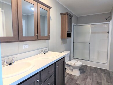 521 Washington unit 521, Belleville, MI 48111 - photo 7