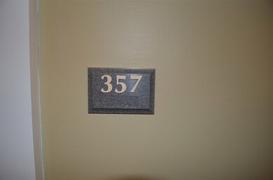 357/359 Qtr II Jackson Gore unit 357/359, Ludlow, VT 05149 - photo 5