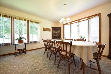 3190 Liberty Ln, Columbus, IN 47203 - photo 5