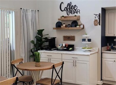 2354 Pine Cove Cir unit F02, Gainesville, GA 30504 - photo 5