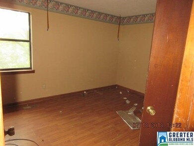 525 22nd Ln NE, Center Point, AL 35215 - photo 5