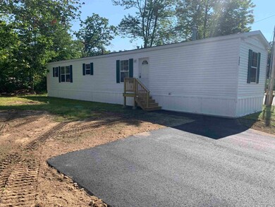 102 Pineland Park Rd, Milton, NH 03851 - photo 5