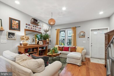 1541 N Myrtlewood St, Philadelphia, PA 19121 - photo 2