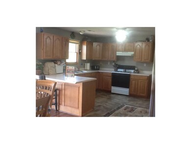 Tiled country kitchen