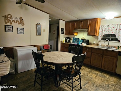 139 Stone Rd, Pinson, TN 38366 - photo 5