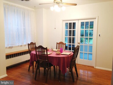 3205 Mccomas Ave, Kensington, MD 20895 - photo 6