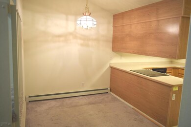 8220 Mentra St unit 1, Anchorage, AK 99518 - photo 5