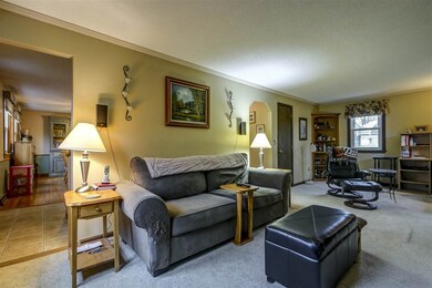 45 Mckenna Dr, Nashua, NH 03062 - photo 2