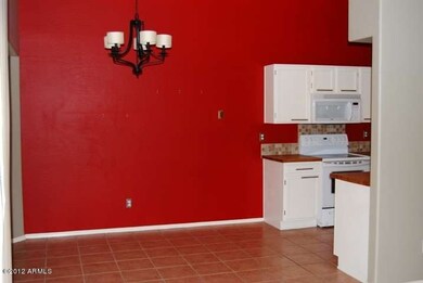 breakfast area (2)