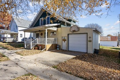 507 Broadway St, Brooklyn, IA 52211 - photo 2