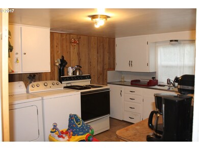 79 W Riverside, Mount Vernon, OR 97865 - photo 7