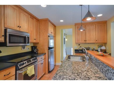 287 Pinehurst Dr, Shelburne, VT 05482 - photo 3