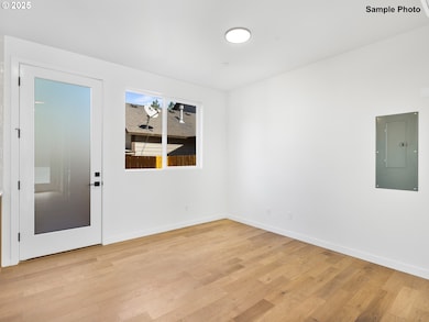 3270 SE 115th Ave, Portland, OR 97266 - photo 2