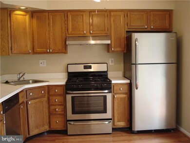 146 Leedom Way unit 29, Newtown, PA 18940 - photo 5