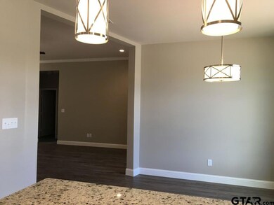 6113 6113 Havens Trail, Tyler, TX 75707 - photo 4