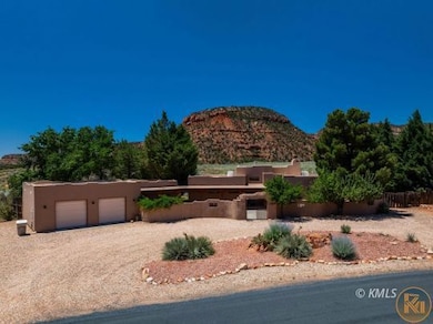 199 N Gunsmoke Pass, Kanab, UT 84741 - photo 2