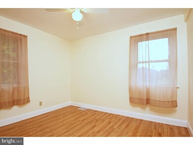 165 Ambers Ln, Coatesville, PA 19320 - photo 6