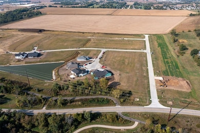 2965 Trailside Dr, Robins, IA 52328 - photo 2