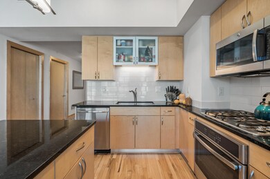 Portland Tower unit 1008, Minneapolis, MN 55415 - photo 6