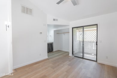 4240 N Longview Ave unit 17, Phoenix, AZ 85014 - photo 6