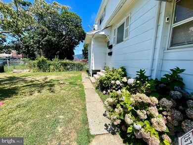 2700 Edgmont Ave unit B, Brookhaven, PA 19015 - photo 3