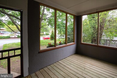 1018 Bay Ridge Ave, Annapolis, MD 21403 - photo 5