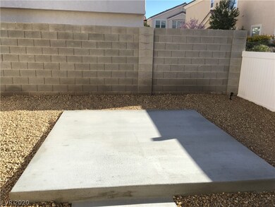 2570 Lazy Saddle Dr, Henderson, NV 89002 - photo 3