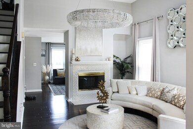 9342 Creekview Dr, Laurel, MD 20708 - photo 4