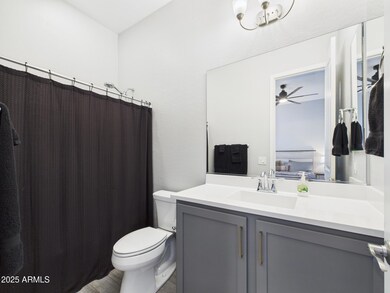 CAM03379G0-PR0160-STILL002