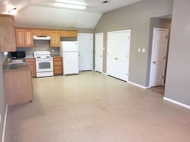 119 Pr 3230 unit 200, Bridgeport, TX 76426 - photo 4