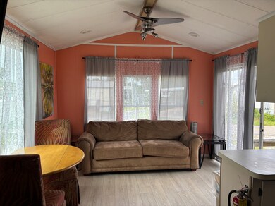 2995 U S 441 unit 243, Okeechobee, FL 34974 - photo 2