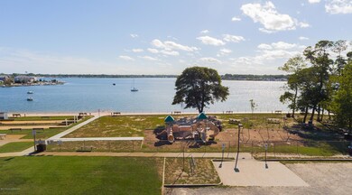 70 Riverview Ave, Neptune, NJ 07753 - photo 3