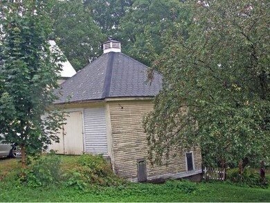 7 Upland Ave, Barre, VT 05641 - photo 2