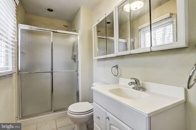 5470 Marsh Hawk Way, Columbia, MD 21045 - photo 6