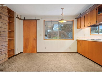 19745 SW Alexander St, Beaverton, OR 97006 - photo 3