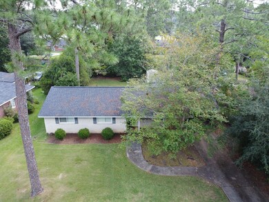 2106 Robinhood Rd, Albany, GA 31707 - photo 5