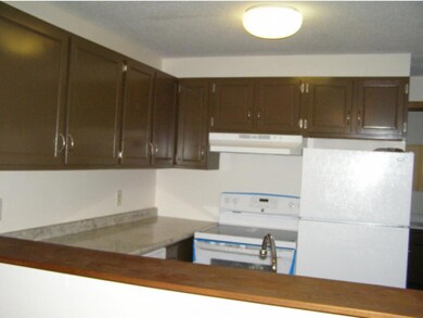 35 Seminary Hill unit 25, West Lebanon, NH 03784 - photo 2