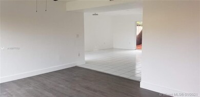 15480 SW 82nd Ln unit 205, Miami, FL 33193 - photo 2