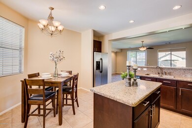 Eat-In Kitchen