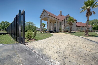 1299 County Road 147, Alvin, TX 77511 - photo 4